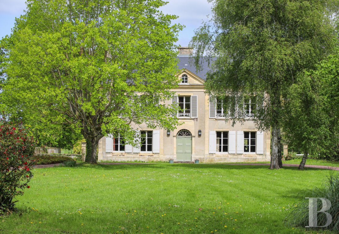 A 19th-century house bordered by a moat, in the Pays d'Auge region, in Normandy  - photo  n°41